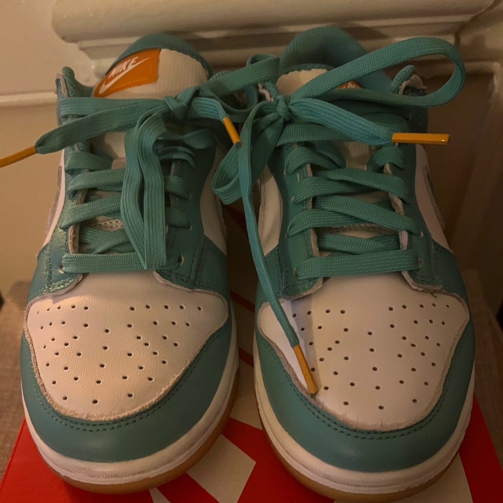 Price Reduction! Nike Dunks Women's 8.5